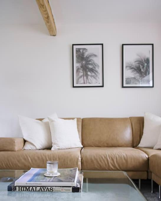 The Palm House Falmouth - Minutes From The Beach! Экстерьер фото
