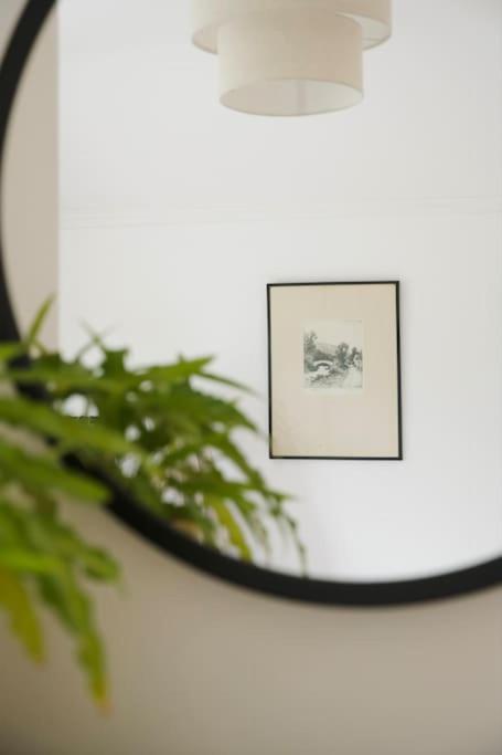 The Palm House Falmouth - Minutes From The Beach! Экстерьер фото